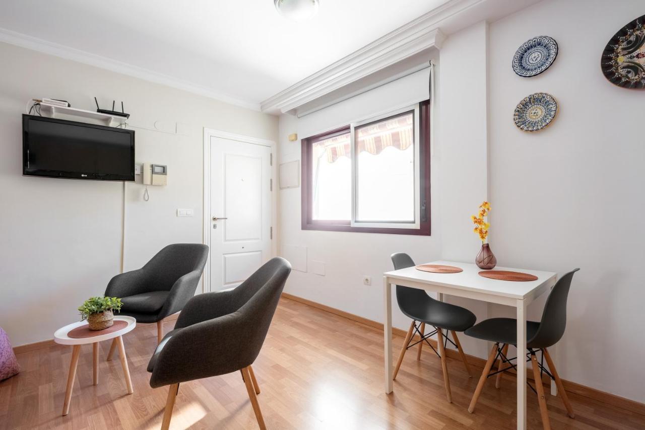 Apartament Carmen Estacion Malaga Zewnętrze zdjęcie